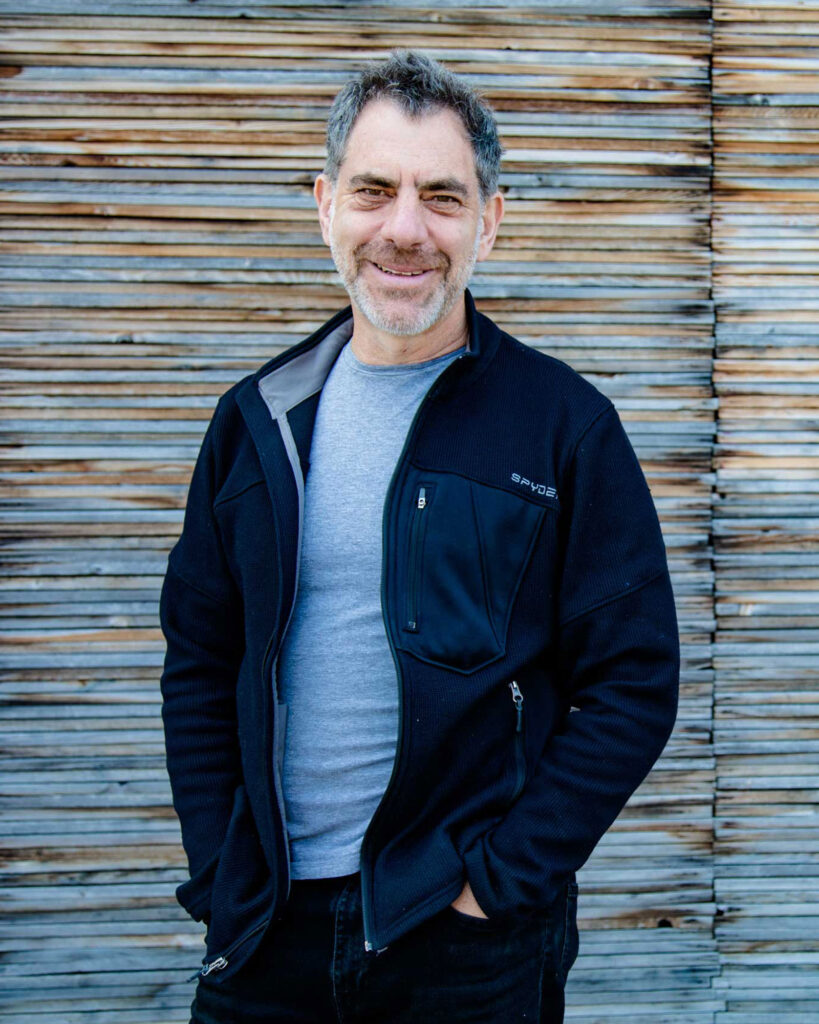 Jonni-Headshots---0022-5x4
